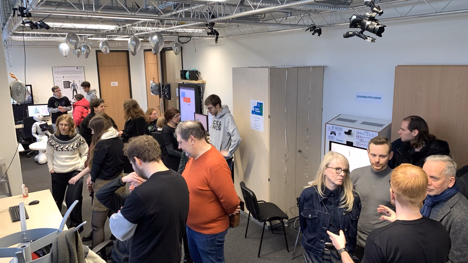 Lab tours at Family & Friends Day